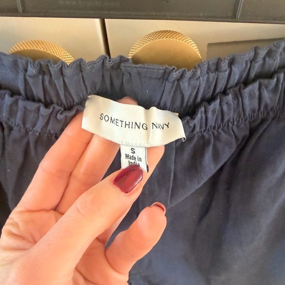 Something Navy Blue Women's Shorts! EUC! - Picture 3 of 5